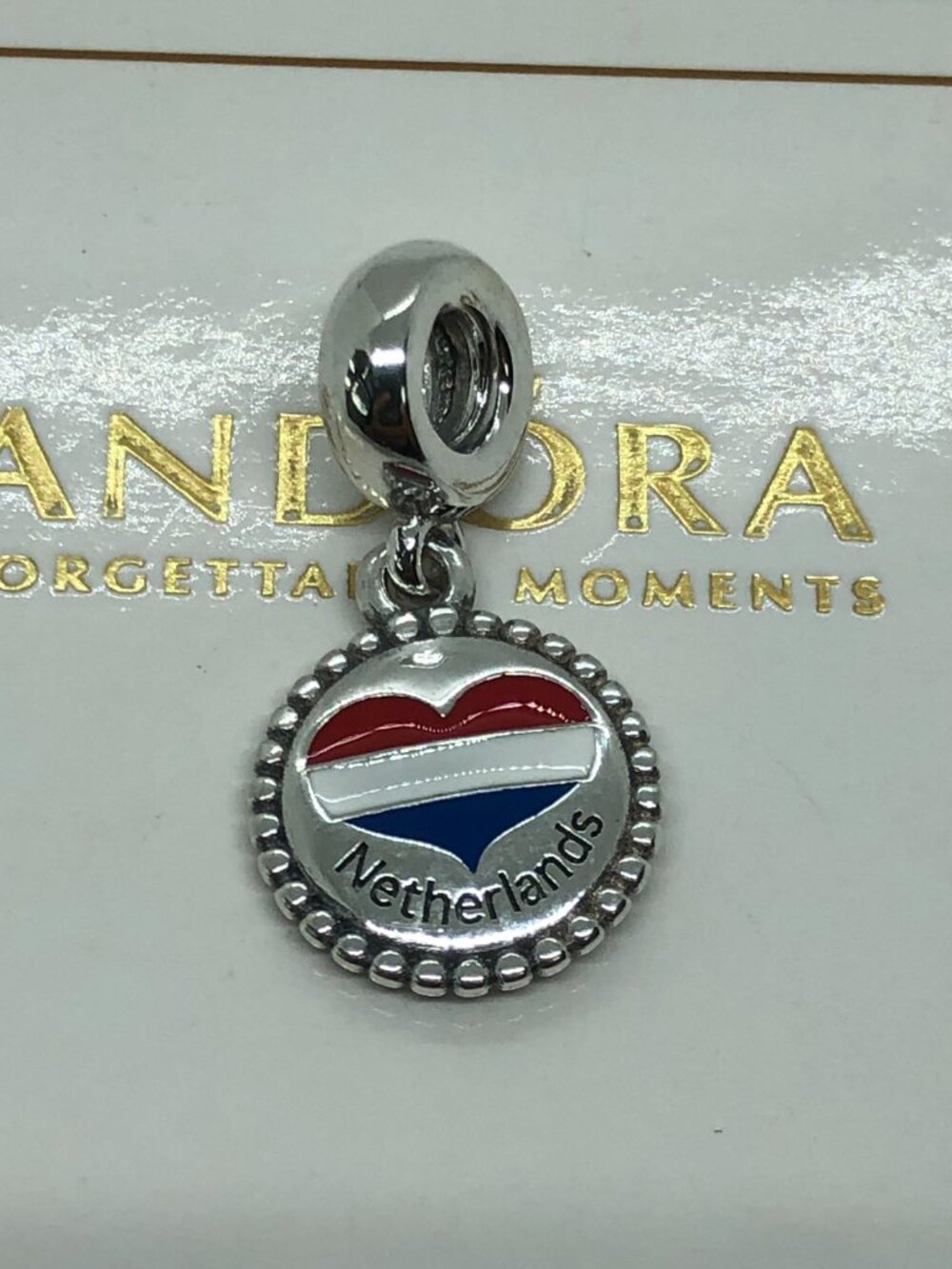 ✨🔥Pandora Country Of Netherlands Exclusive Flag Dangle Heart Charm